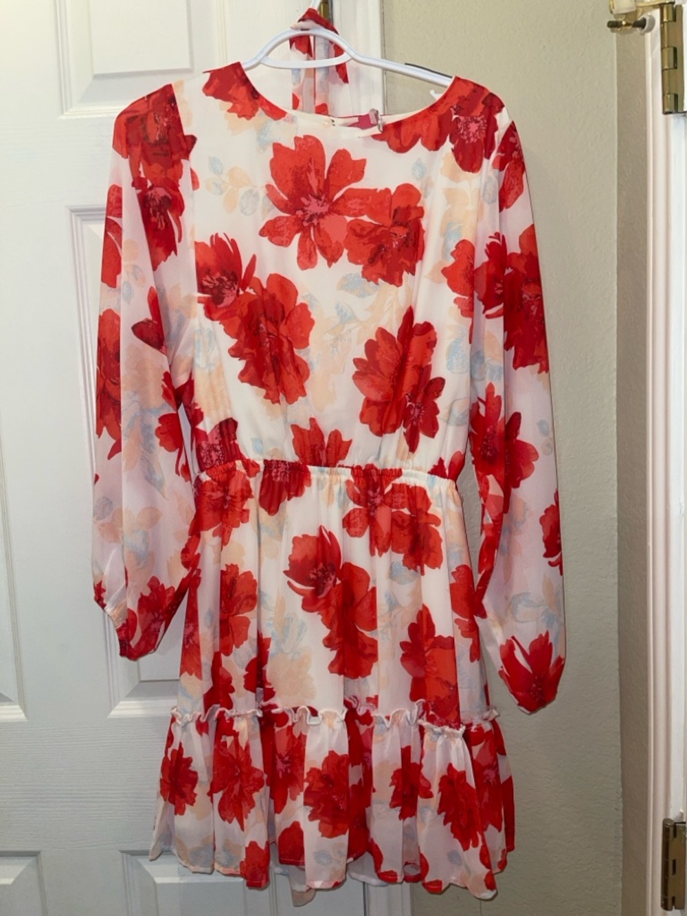 Medium, Like New, Flying Tomato White Mini Dress with Red Floral Print